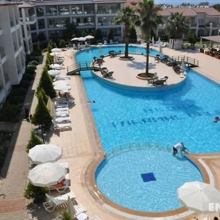 Akbuek Palace Apartman
